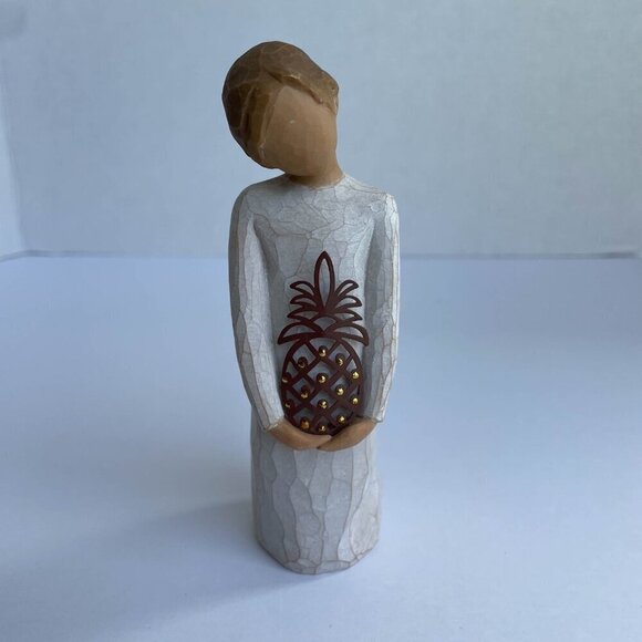 Willow Tree Gracious 2014 Pineapple Figurine Statue Collectible Decor - Picture 2 of 10